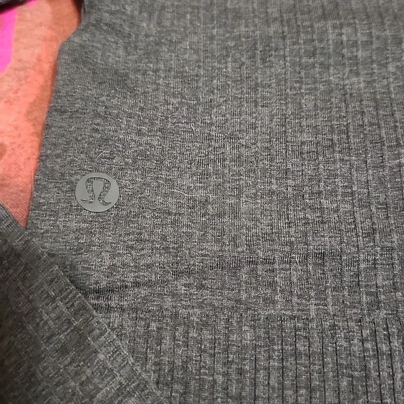 Lululemon Evergreen Ribbed Long Sleeve Crop Top - Picture 3 of 5